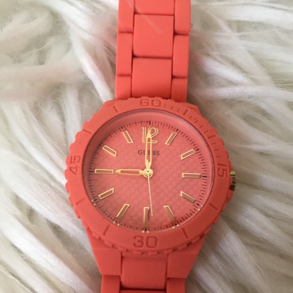 Watch - Picture 2 of 4